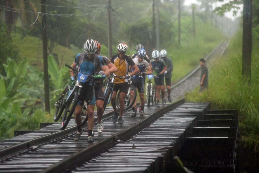 Biking 1 Day Mountain Biking Road Jungle & Villages